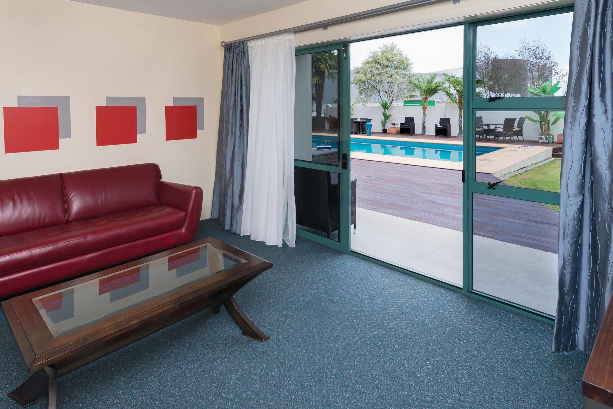 Te Tiriti Motel Paihia Eksteriør bilde